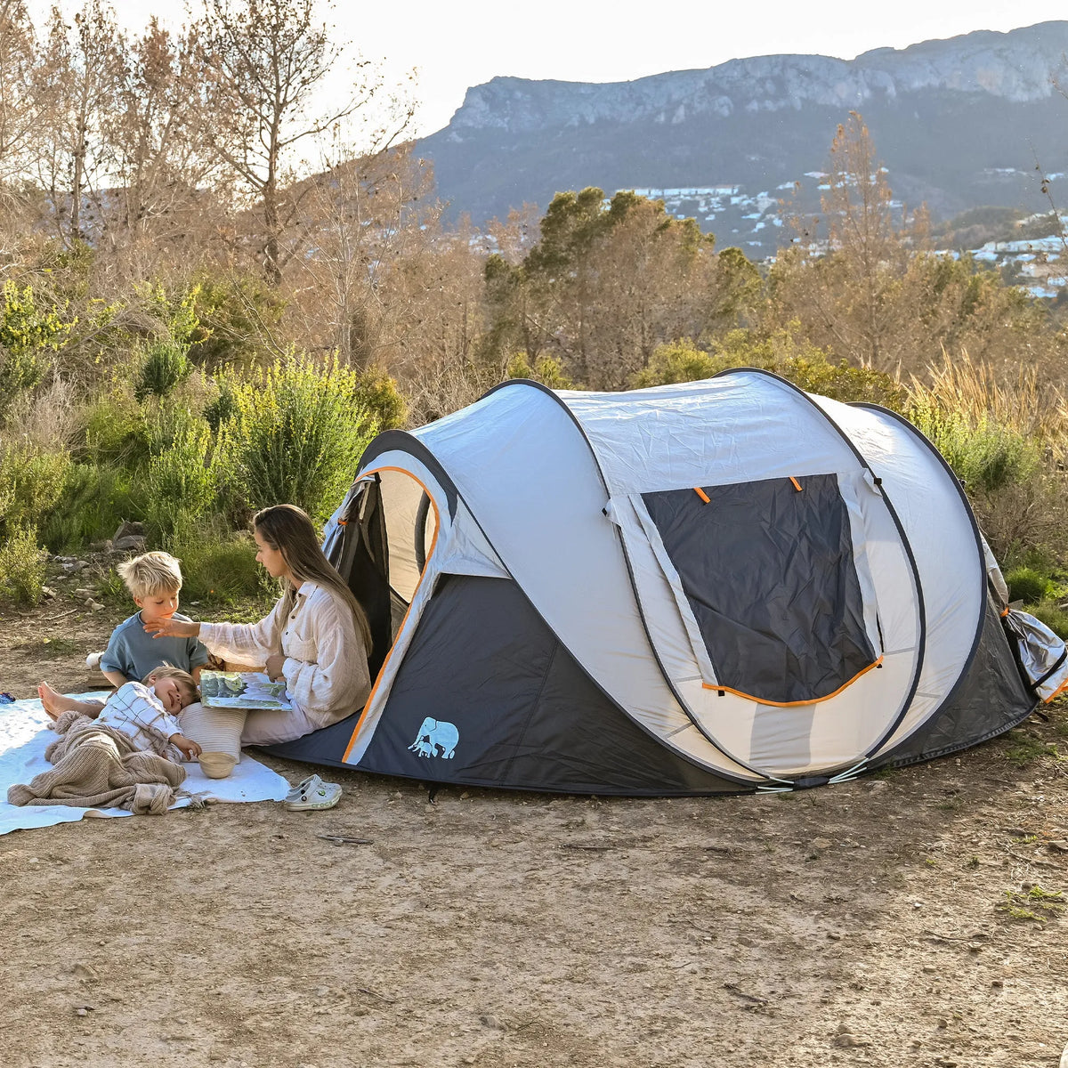 Luxury Pop-Up Tent - 5000MM Water Column - Beige - 4-Person