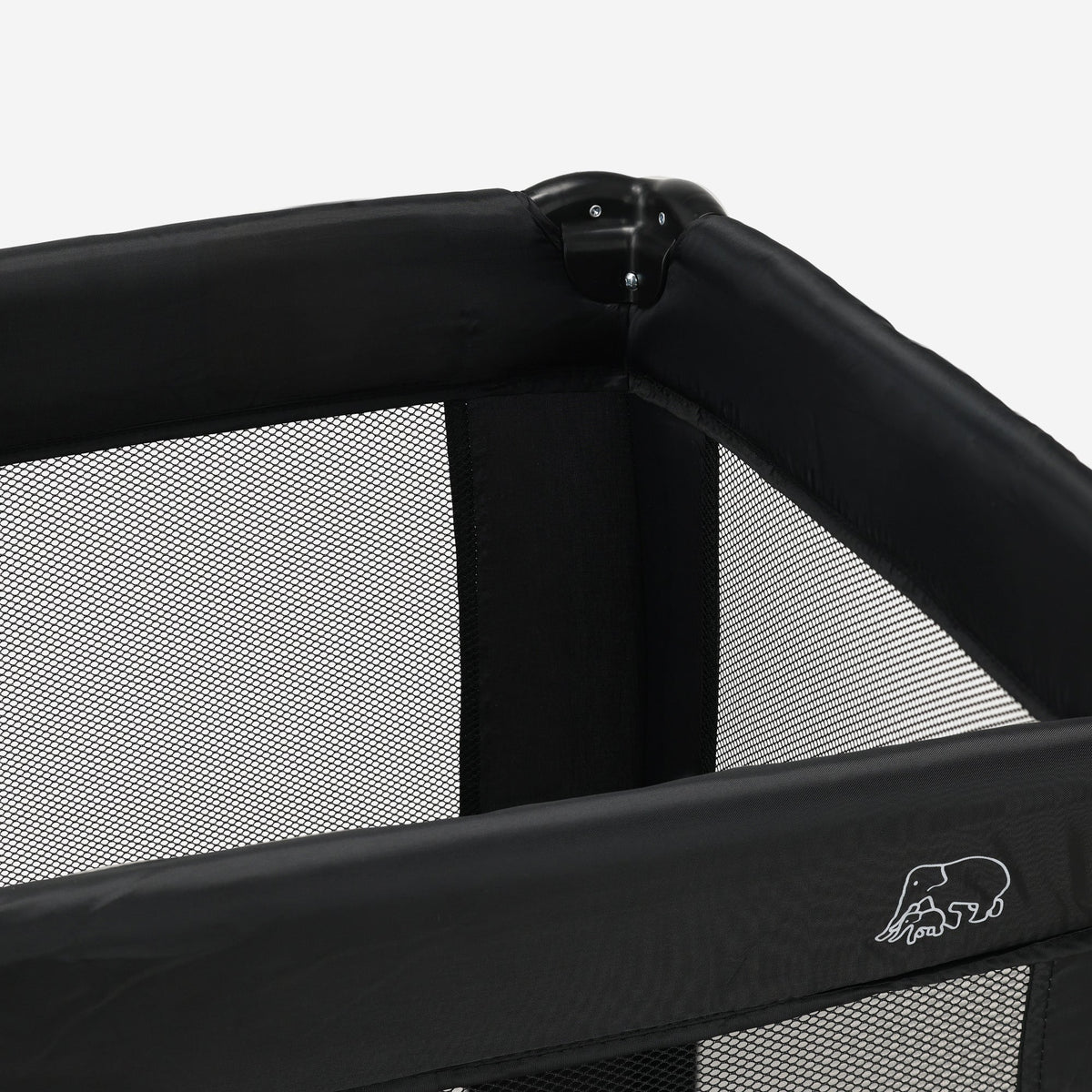 Believer Black Travel Cot