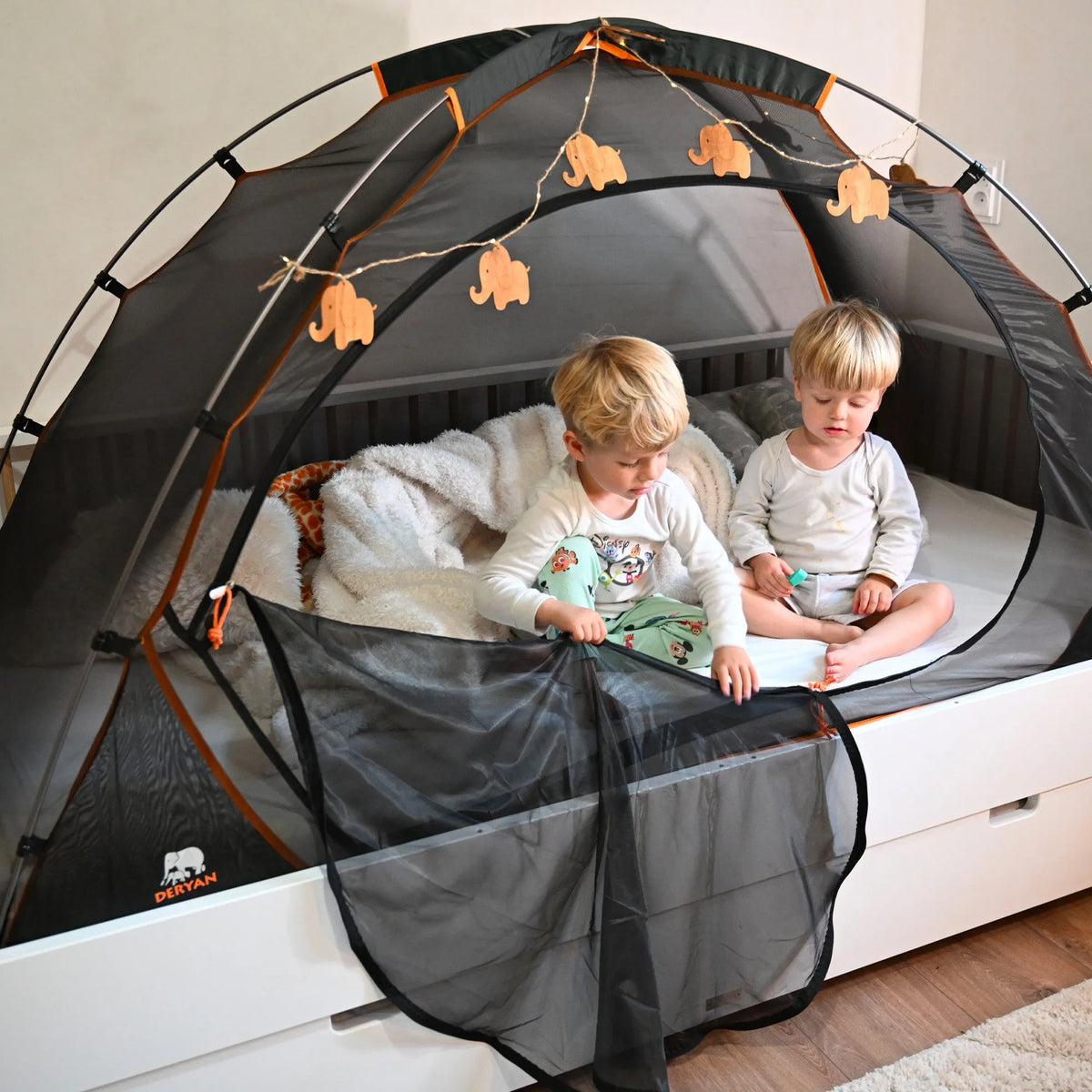 Bed Tent Black 78.8"x35.5"
