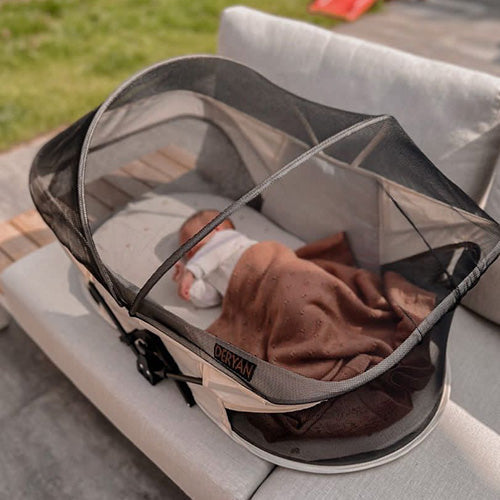 Infant Deluxe BabyBox Travel Crib - Cream