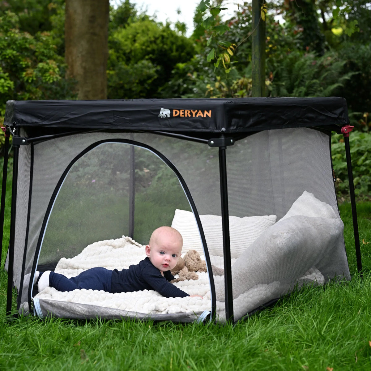 Playpen - Play Yard - Crawl Space for Baby - Black